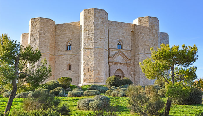 Apulien-Urlaub-Castel-del-Monte