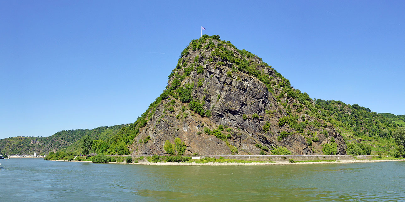 Loreley-Felsen-Mittelrheintal_DOC RABE Media_93954015_1290x645px