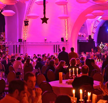 Erleben Sie eine einzigartige Show beim Dinner-Varieté auf der Festung Ehrenbreitstein.