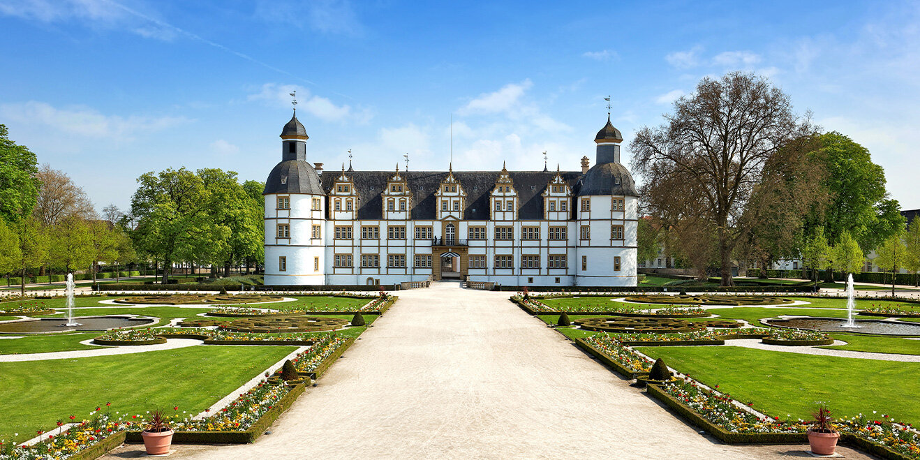 Schloss Neuhaus, Teutoburger Wald