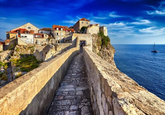 Urlaub_Kroatien_sehenswuerdigkeiten_Stadtmauern-Dubrovnik
