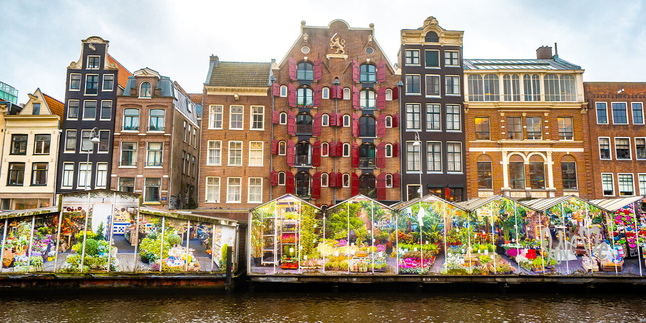 Amsterdamer Gracht im Sommer