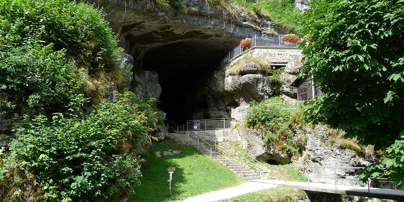 Eingang der Teufelshöhle Pottenstein