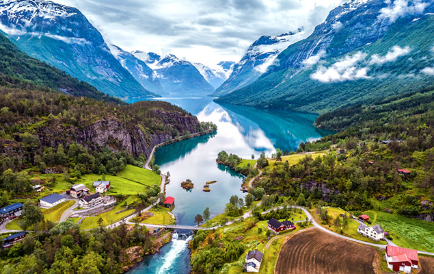 Willkommen in Norwegen – lassen Sie sich von malerischer Natur verzaubern.