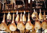 Freuen Sie sich auf den unverwechselbaren Genuss von Prosciutto di Parma in seiner Heimatregion.