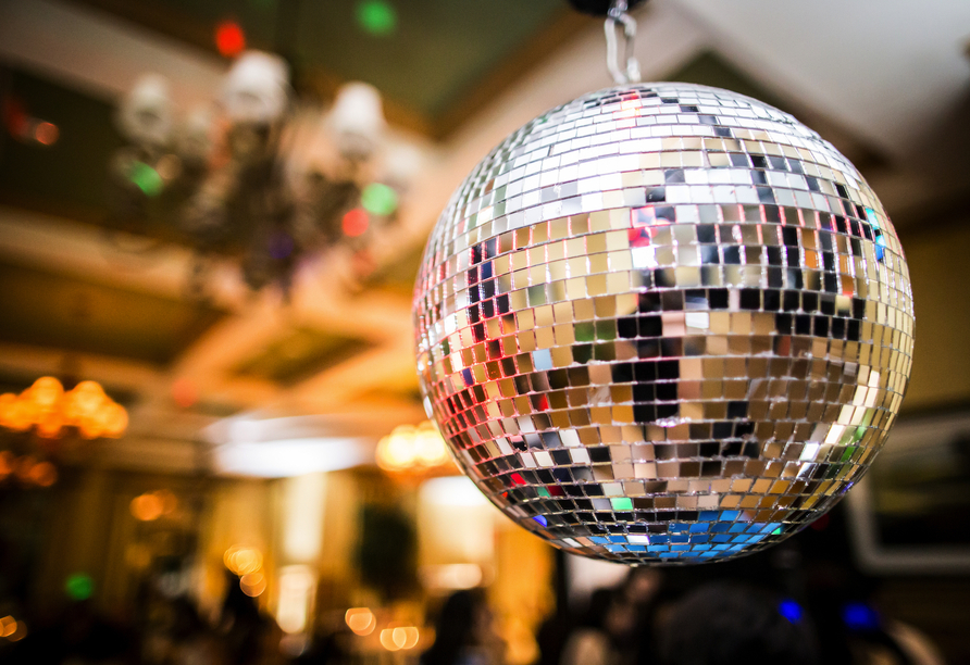 ARIELLE ROYAL, Discokugel Freuen Sie sich auf mitreißende Schlagerpartys!