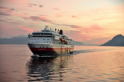 Ihr Postschiff Finnmarken