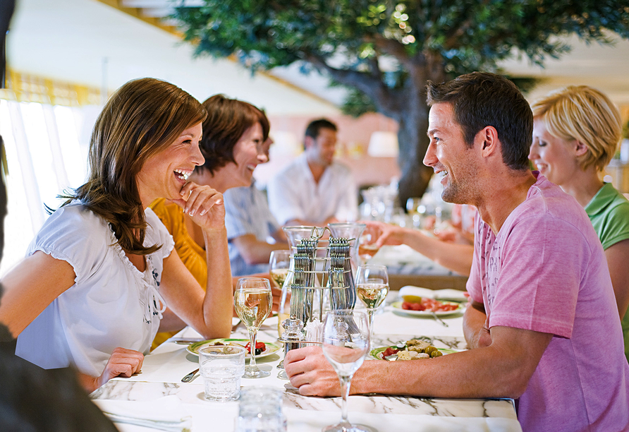 Die AIDAbella bietet Ihnen mehrere Restaurants an Bord.