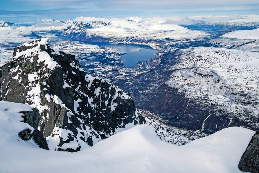 Winter-Berglandschaft in Narvik