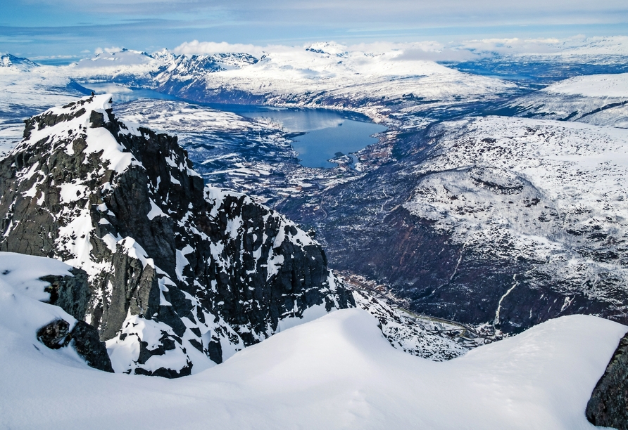 Winter-Berglandschaft in Narvik