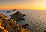 Die Umgebung von Ajaccio auf Korsika beeindrucht mit teils unberührter Natur – so auch die sogenannten Sanguinaires-Inseln.