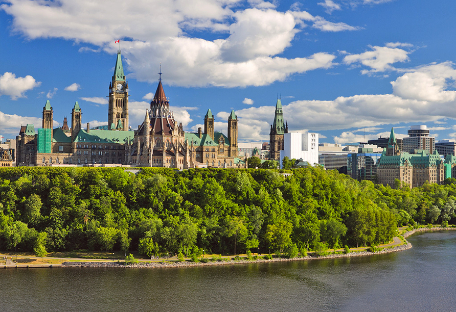 Ottawa, die Hauptstadt Kanadas, steht ebenfalls auf Ihrem Programm.