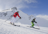 Zum Skifahren und Snowboarden stehen ca. 25 km Pisten zur Verfügung.