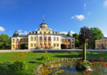Besichtigen Sie das bekannte Schloss Belvedere in Weimar.