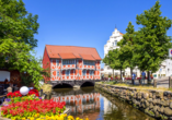 Die Altstadt von Wismar ist ein sehenswertes Ausflugsziel.