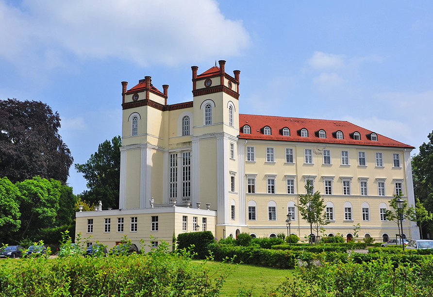 Das nahegelegene Schloss Lübbenau ist einen Ausflug wert.