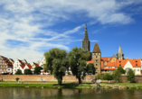 Besuchen Sie das schöne Ulm mit seinem eindrucksvollen Münster.