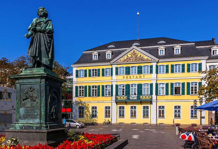 Entdecken Sie die malerische Altstadt von Bonn!