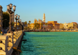 Erleben SIe das dolce vita in der italienischen Hafenstadt Bari an der Adria.
