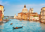 Unternehmen Sie einen Tagesausflug nach Venedig.
