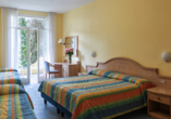 Beispiel eines Doppelzimmers mit Zustellbett im Hotel Marco Polo Garda