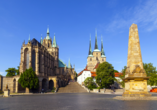 Genießen Sie den Blick auf den Erfurter Dom.