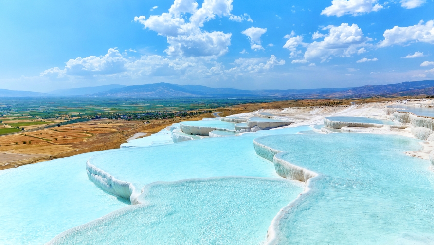 Erleben Sie die Faszination des UNESCO-Weltkulturerbes: Kalksinterterrassen in Pamukkale