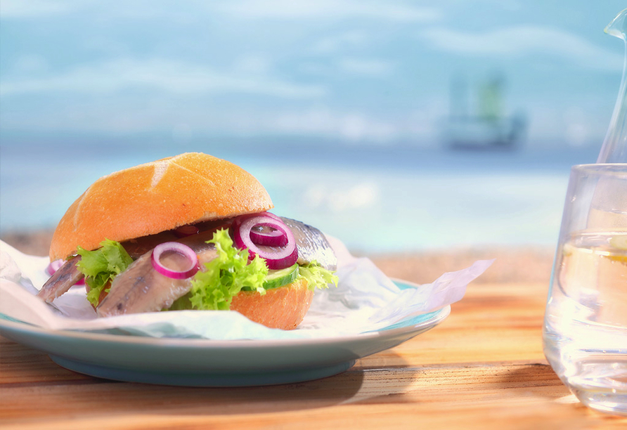 Was wäre ein Nordseeurlaub ohne ein schmackhaftes Fischbrötchen?