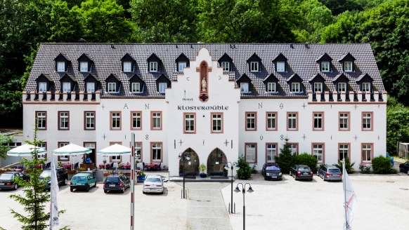Hotel Klostermühle in Heimbach in der Eifel Außenansicht
