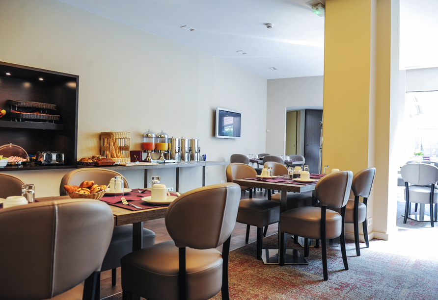 Starten Sie den Tag bei einem leckeren Frühstück im Grand Hotel Straßburg.