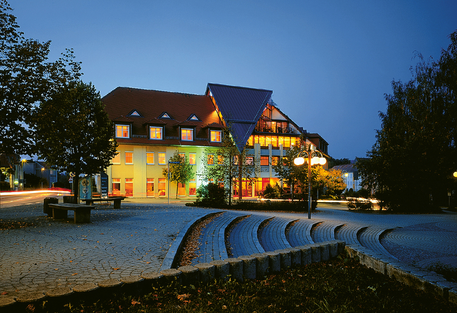 Parkhotel Neustadt in Neustadt in der Sächsischen Schweiz, Nachtaufnahme