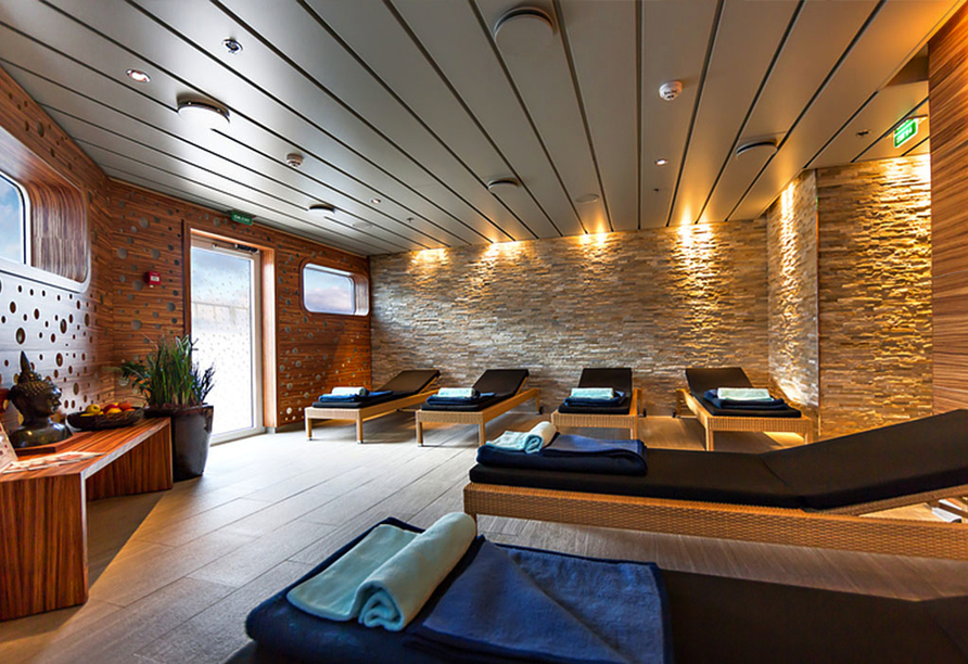 MS Artania, Wellnessbereich