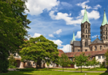 Besuchen Sie die schöne Stadt Bamberg mit ihrem imposanten Dom.