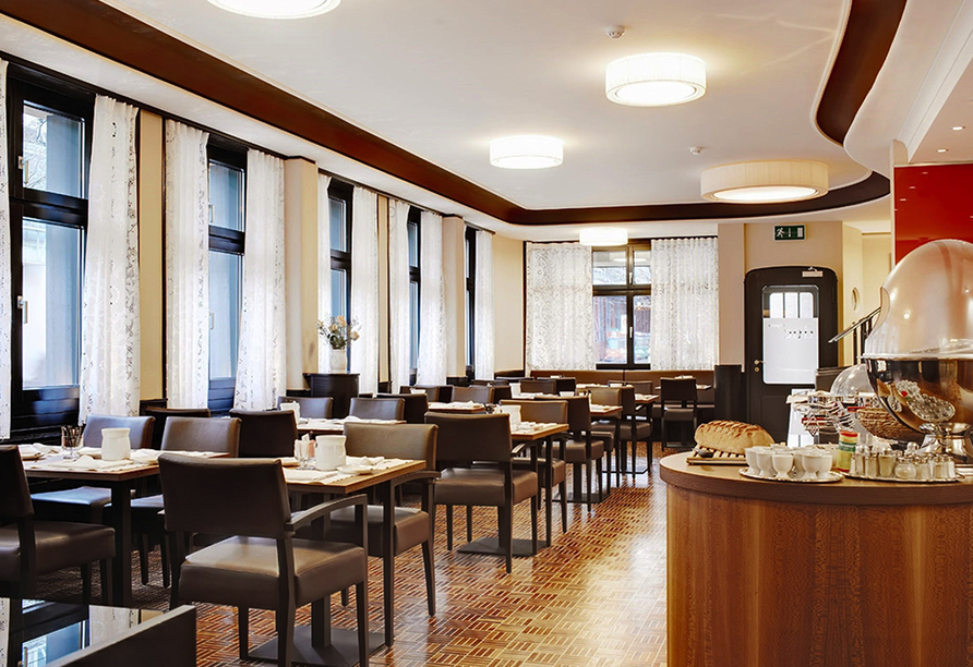 Frühstücksraum im Hotel du Commerce in Basel