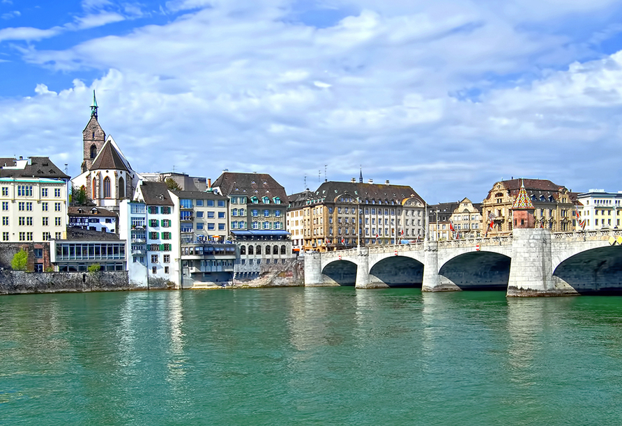 Genießen Sie Ihren Aufenthalt im wunderschönen Basel.