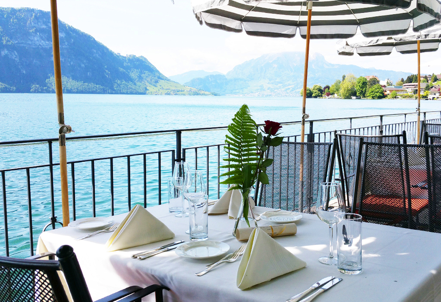 Terrasse vom Hotel Central am See – die wohl schönste am Vierwaldstättersee