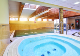 Entspannen Sie im Whirlpool des Hotels.