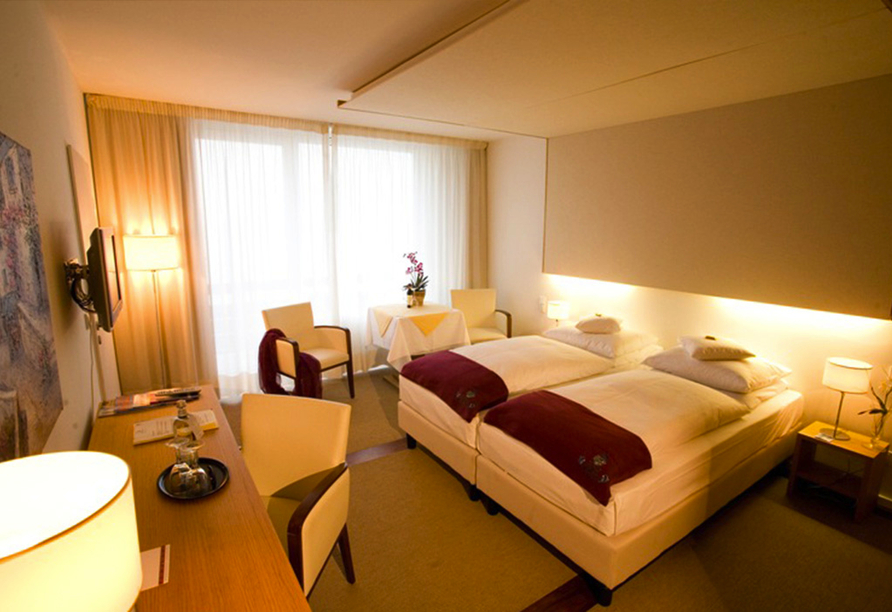 Beispiel eines Doppelzimmers im Seehotel Leoni in Berg