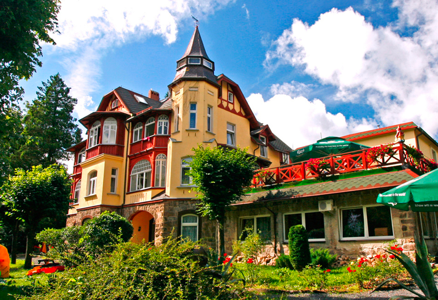 Hotel Kurhaus Kaja in Bad Flinsberg Außenansicht