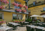BEST WESTERN Plus Hotel Au Cheval Blanc Mulhouse Nord in Baldersheim, Terrasse