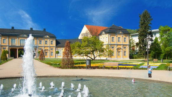 Ein Ausflug zur wunderschönen Orangerie mit herrlichem Park in Gera lohnt sich.