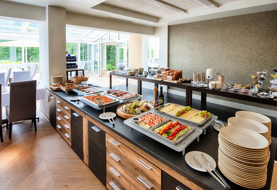 Starten Sie mit dem Frühstücksbuffet gut gestärkt in den Tag.