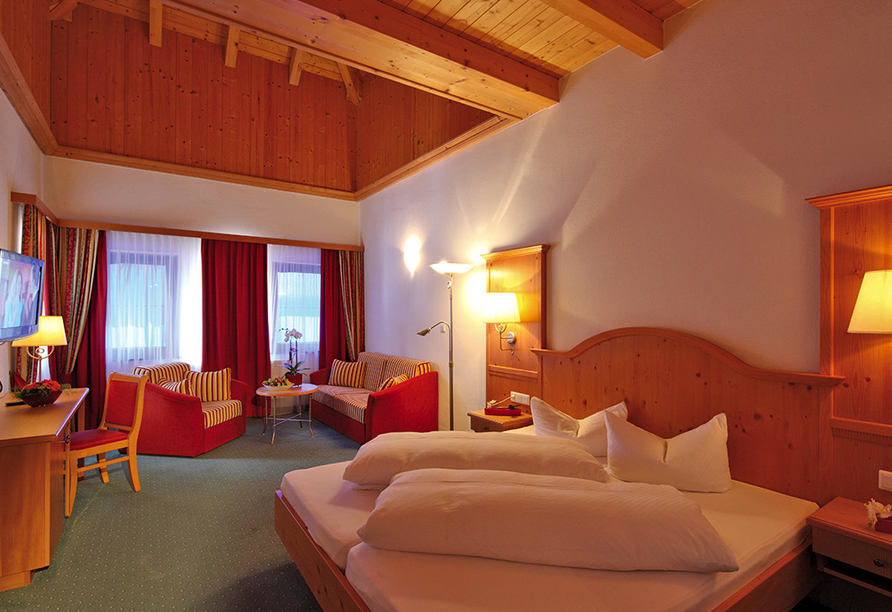 Aktivhotel Waldhof in Oetz, Tirol, Beispiel Junior Suite
