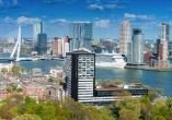 Bewundern Sie die Skyline und außergewöhnliche Architektur von Rotterdam.