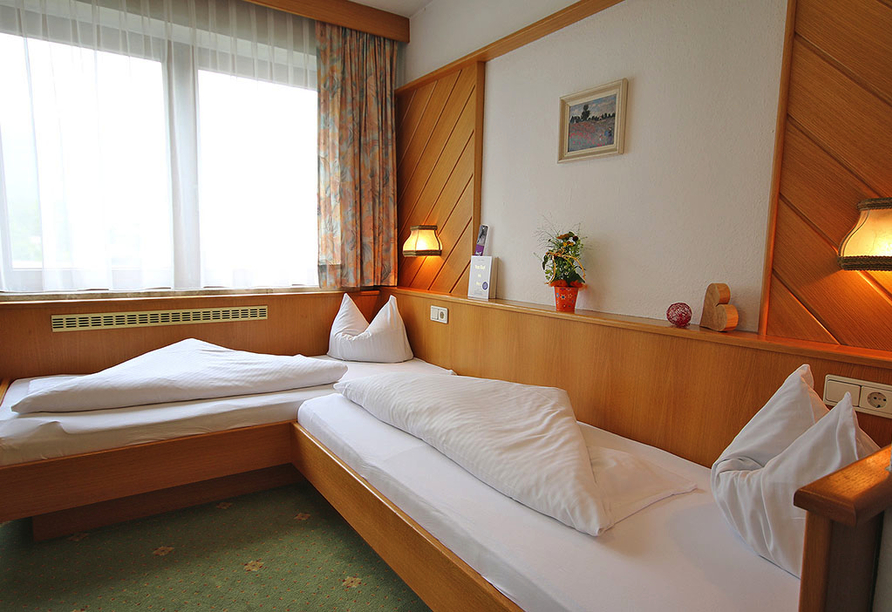 Beispiel für ein Zweibettzimmer im Hotel Auderer