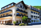 Die Außenansicht des Moselhotels Traube