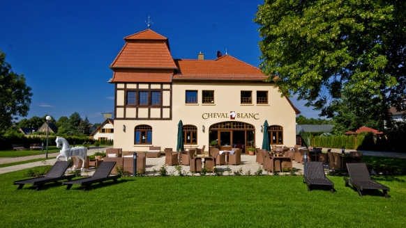 Außenansicht des Schlosshotels Wendorf