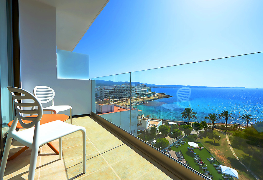 Hotel Abrat in San Antonio in Ibiza, Aussicht Zimmer Meerblick