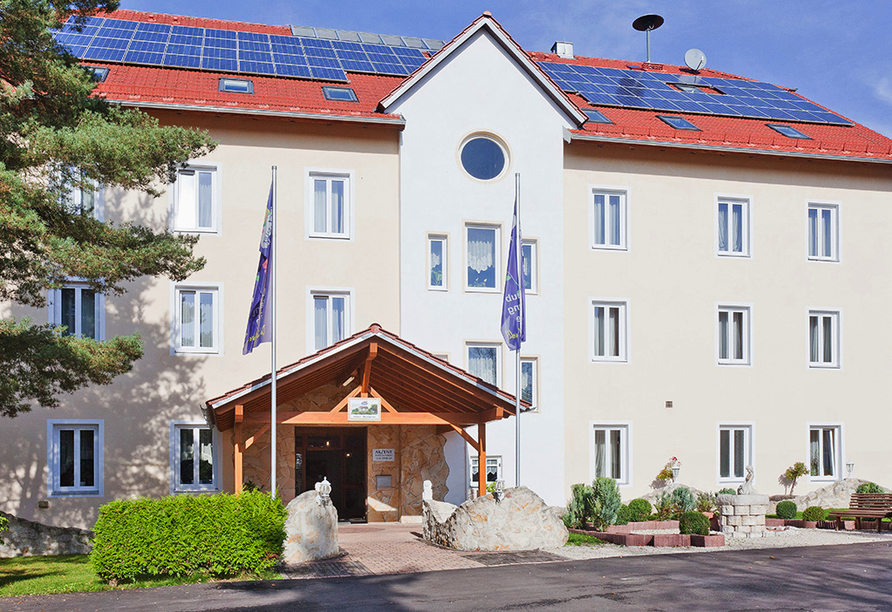 Seebauer Hotel Gut Wildbad, Außenansicht