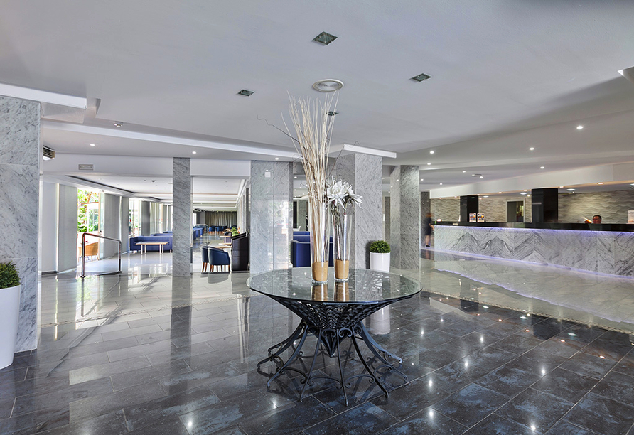 Rezeption des Hotels Best Siroco in Benalmádena